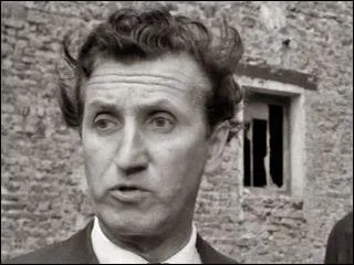 Moi la parlotte ce n'est pas mon truc, je vais  l'essentiel : j'agis. Je suis tout de mme 1re gchette chez les Volfoni.