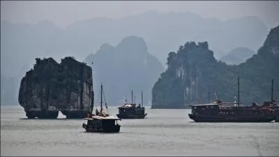 C'est bien connu, les franais sont nuls en gographie, mais pas vous, vous savez donc assurment o se trouve la baie d'Along ou baie de Ha Long !