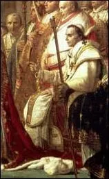 Derrire Napolon, un homme a d avoir une vue imprenable sur le dos de l'empereur. Il s'agit du pape :