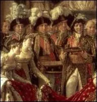 Juste derrire Josphine, sont peints les marchaux de l'Empire. Celui  droite tenant le coussin sur lequel tait pose la couronne est par ailleurs le beau-frre de l'empereur,