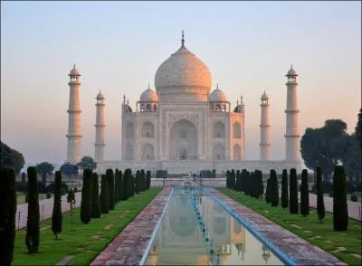 Dans quel pays peut-on admirer ce monument ?