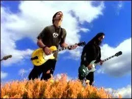  Black Hole Sun  marqua la scne rock en 1994 : quel groupe en est l'auteur ?