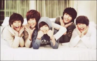 Qui des FT Island aime-t-il taquiner tout les soirs ?
