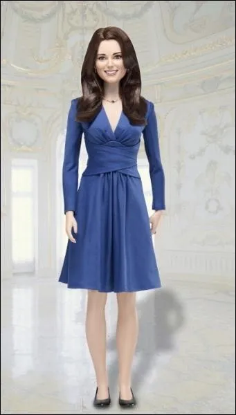 La poupe porte l'exacte rplique de la robe, reste clbre car rattache  un vnement particulier. Qui est-ce ?