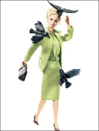 Cette barbie en tailleur vert orn si l'on peut dire de quelques corbeaux, c'est bien sr... ?