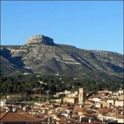 Etoile d'eau et d'argile, au pied du massif du Garlaban : la cit de Marcel Pagnol ... .