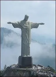 Sur quelle ville brsilienne le Christ Rdempteur veille-t-il depuis 1931 ?