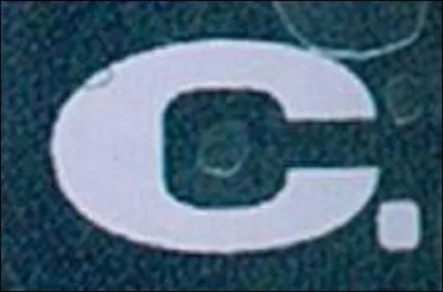 Quelle marque de vtements (sur le retour depuis 2007) tait tombe en dsutude  la fin des annes 90 ?