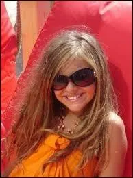 O� est n�e Caroline ?