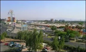Quel pays est reprsent  travers cette vue panoramique de Mexicali ?