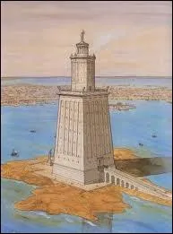 La ville d'Alexandrie, un grand port d'gypte sur la Mditerrane, avait un phare qui :