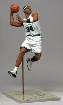 Quel est le nom de ce joueur qui joue chez les Celtics ?