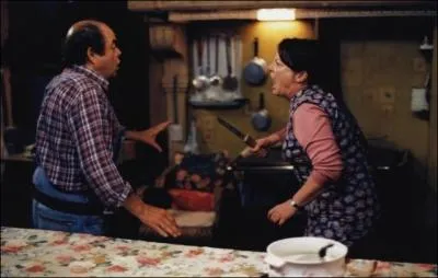 Les Braconnier mnent une vie jalonne de crises. Mais un jour il vient de drles d'ides  Jojo aprs qu'il ait regard un reportage sur un avocat particulirement brillant.