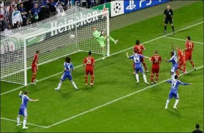 Quel est le dernier club anglais a avoir remport la ligue des champions ? C'tait en 2012 face au Bayern Munich.