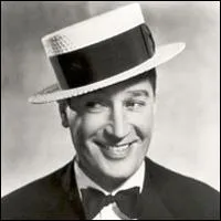 Maurice Chevalier l'a rendu culte :