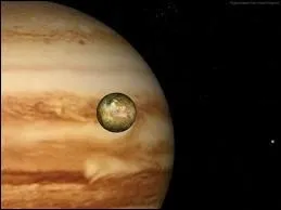 Combien Jupiter a-t-elle de satellites naturels ?