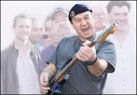 Associez ce groupe au titre  Du Rhum, Des Femmes  ?