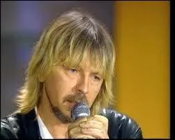  Un nouveau romantique, Un ancien combattant, Un loubard et un flic, Qui s'balade en survtement...  