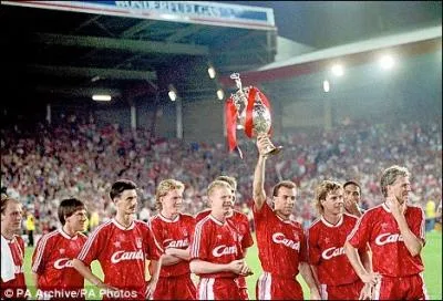 J'ai remport 18 fois le championnat d'Angleterre dans mon histoire, dont le dernier en 1990. J'ai galement remport 7 Coupes d'Angleterre et 8 Coupes de la ligue. Je suis ...