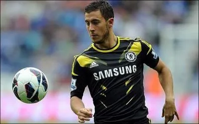 Je suis le tenant du titre de l'UEFA Champions League. Cette saison, j'ai t limin ds la phase de poules. Je suis ...