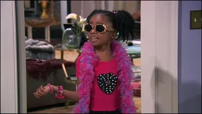 Comment se qualifie Zuri ?