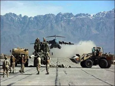 Trouvez le titre de la chanson de Plastic Bertrand, grce  cette photo !