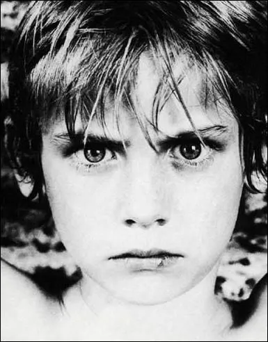 Cet album est de ... .