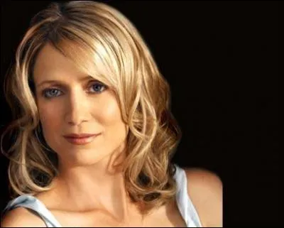 Qui joue le rle de Kirsten Cohen ?