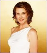 Qui interpr�te le r�le de Mary-Alice Young ?