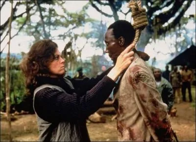 Sorti en 1988, elle y interprte Dian Fossey... .