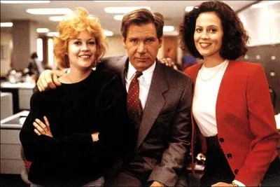 Sorti en 1988, elle y interprte Katharine Parker... .