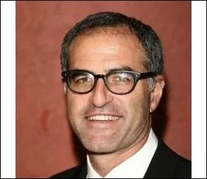 Et pour finir qui a ralis le film ?