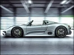 Quelle est cette voiture ?