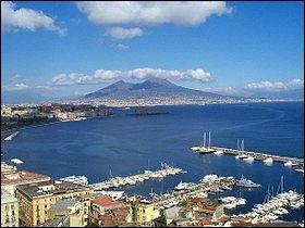 Quel est le véritable nom de Naples ?