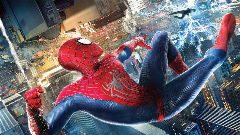 Spider-Man doit combattre Electro... de quel film cette image est-elle issue ?