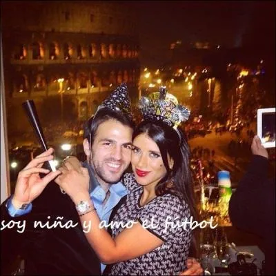 Quelle est la copine actuelle de Cesc Fbregas en janvier 2013 ?