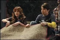 Dans l'pisode  le secret de Max , qui est la petite-amie de Max ?