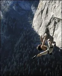 Grimpeur et alpiniste n le 19 juillet 1957  Thiers et mort le 28 avril 2004 dans les Alpes suisses. Il rvolutionna l'alpinisme et l'escalade par ses enchanements prodigieux et ultra rapides.