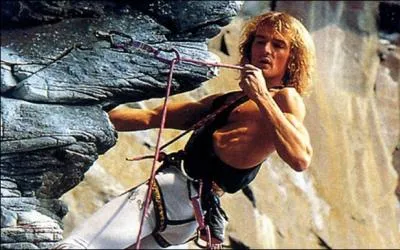 Ce grimpeur, roi de l'escalade en solo intgral, est n le 15 juin 1960  Dax et mort le 16 novembre 2012. Il a fait connatre l'escalade au grand public avec son film   La vie au bout des doigts .