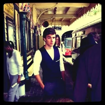 Pour quelle raison Liam a-t-il peur des petites cuillres ?