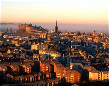 Quel est le vritable nom d'dimbourg ?