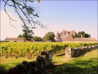 De quelle appellation taient les bouteilles retrouves par un archologue hollandais dans une pave de la Manche en 1985 ?