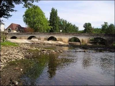 Quelle est la rivire qui passe  Cubjac ?