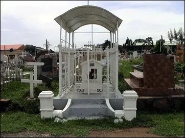 Quel est cet homme politique n  Monpazier en 1879 et qui fut dput de la Guyane ?