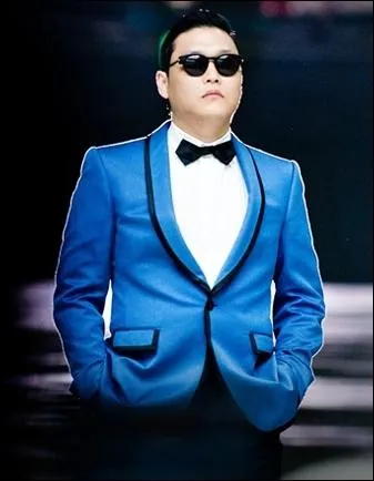 Quel est le vrai nom du chanteur de la question prcdente ?