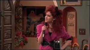 Quelle est la personne qui a le moins de talent pour le chant et la comdie ?