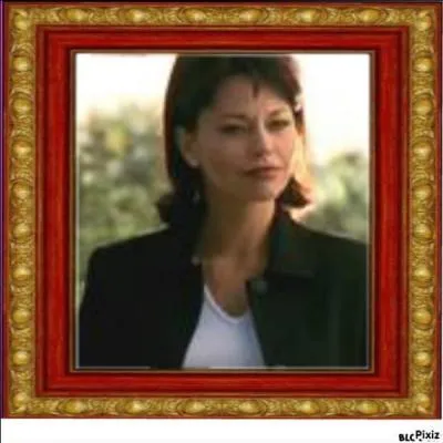 Dans l'épisode "Chouchou du prof", en quel insecte est Mlle French ?