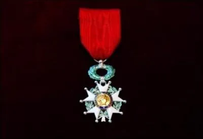 Va-t-on  lever ,  titre posthume, un soldat du feu au rang de chevalier de la lgion d'honneur ?