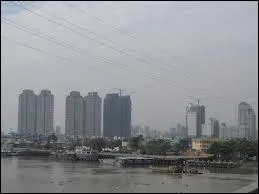 Voici le port de Sagon. O est-il situ ?
