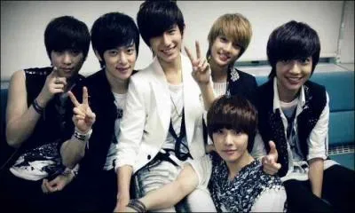 De quel groupe est la chanson  I Yah  ?